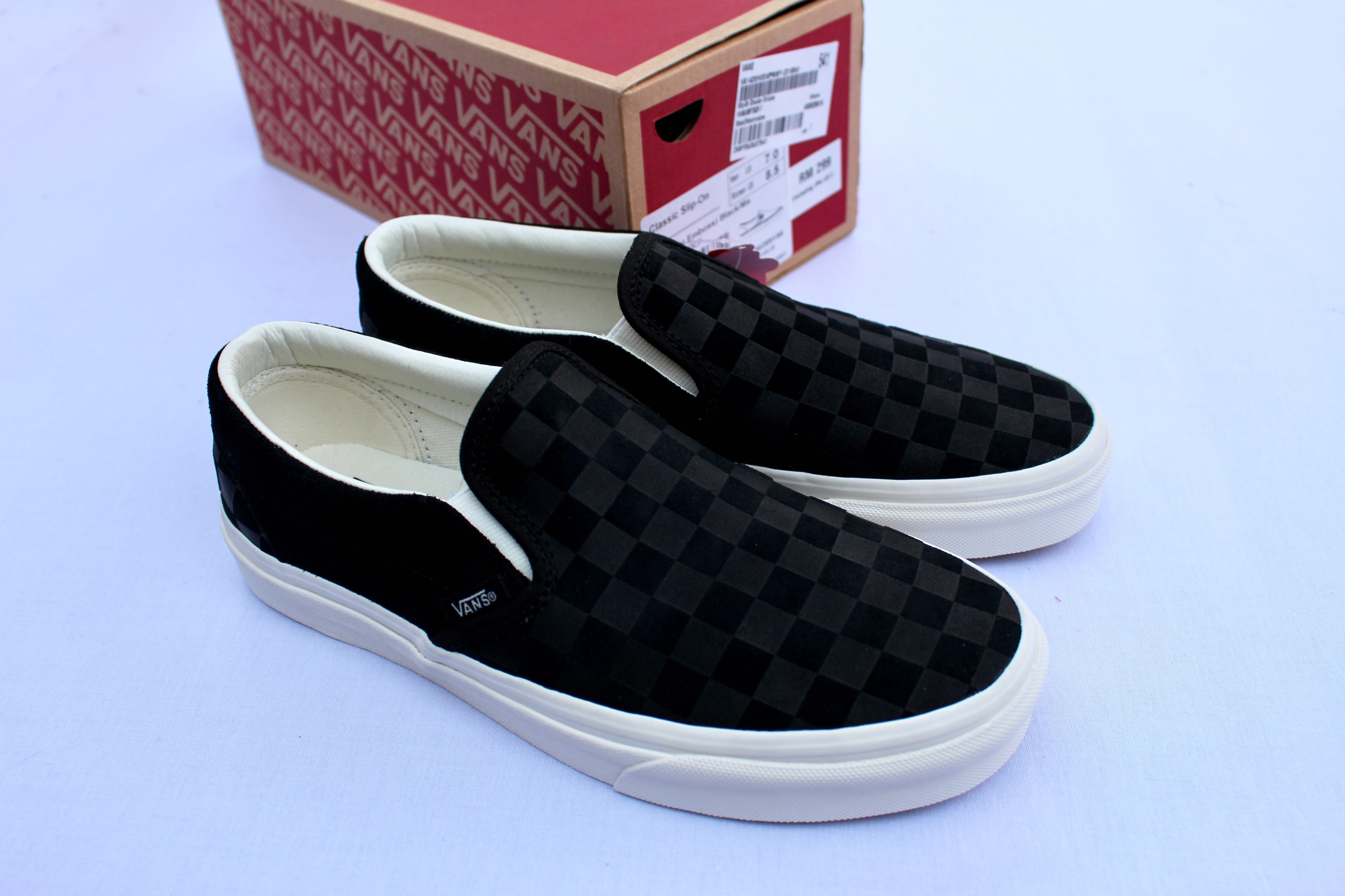 vans checker emboss slip on