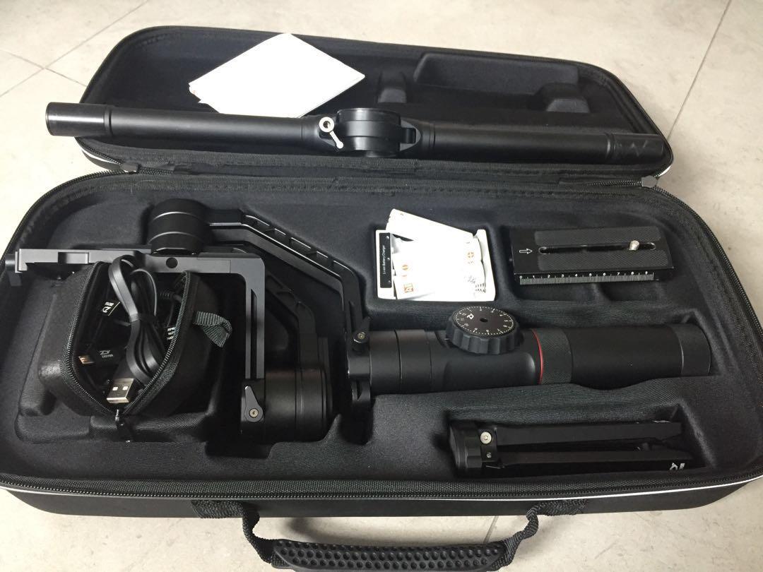 zhiyun crane 2 gravity adjustment plate