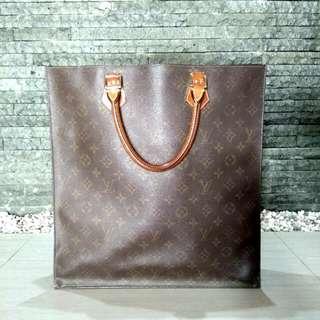 Jual cepat!!! Tas LV Authentic