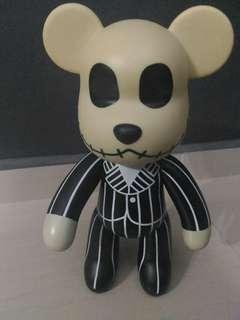 Bearbrick Figurine