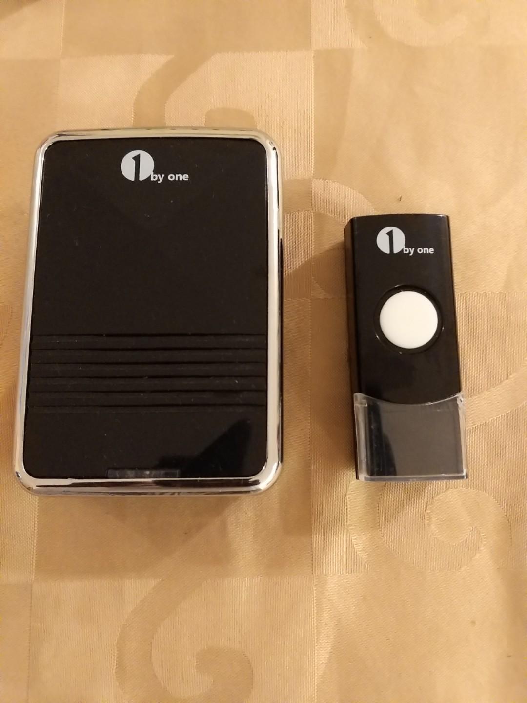 Calling bell..wireless (Category: Peephole Viewers & Doorbells) located in Singapore. Submitted by vailnco.sing (Listing ID 190898583, Image 1). Description: .