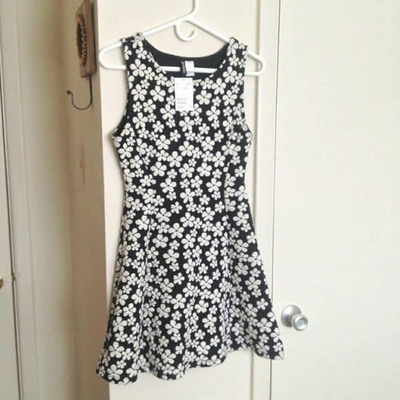 H M daisy dress Women s Fashion Dresses Sets Dresses on Carousell