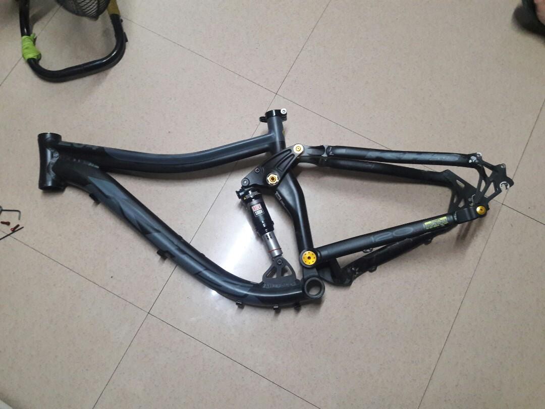 frame fullsus 26