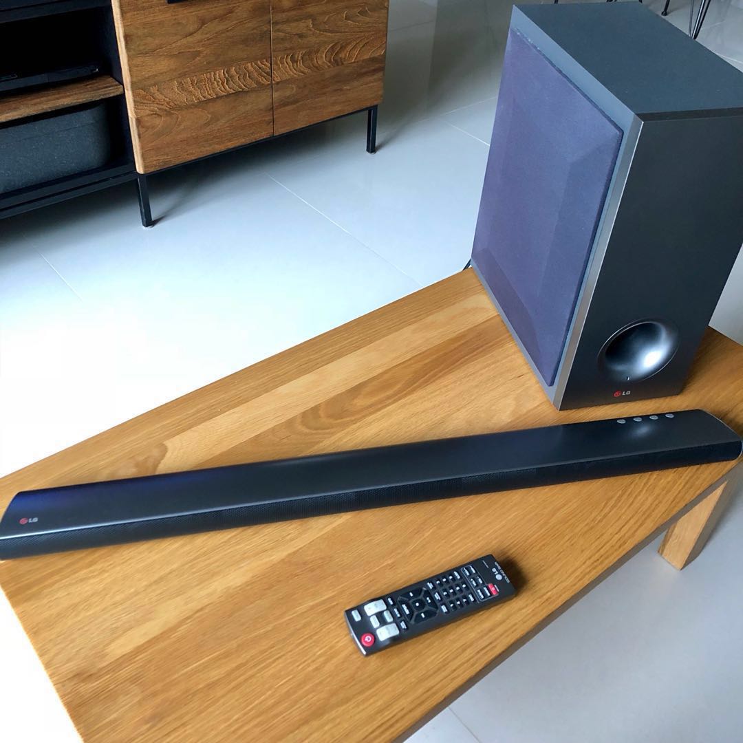 Lg Soundbar Nb3540 And Wireless Subwoofer