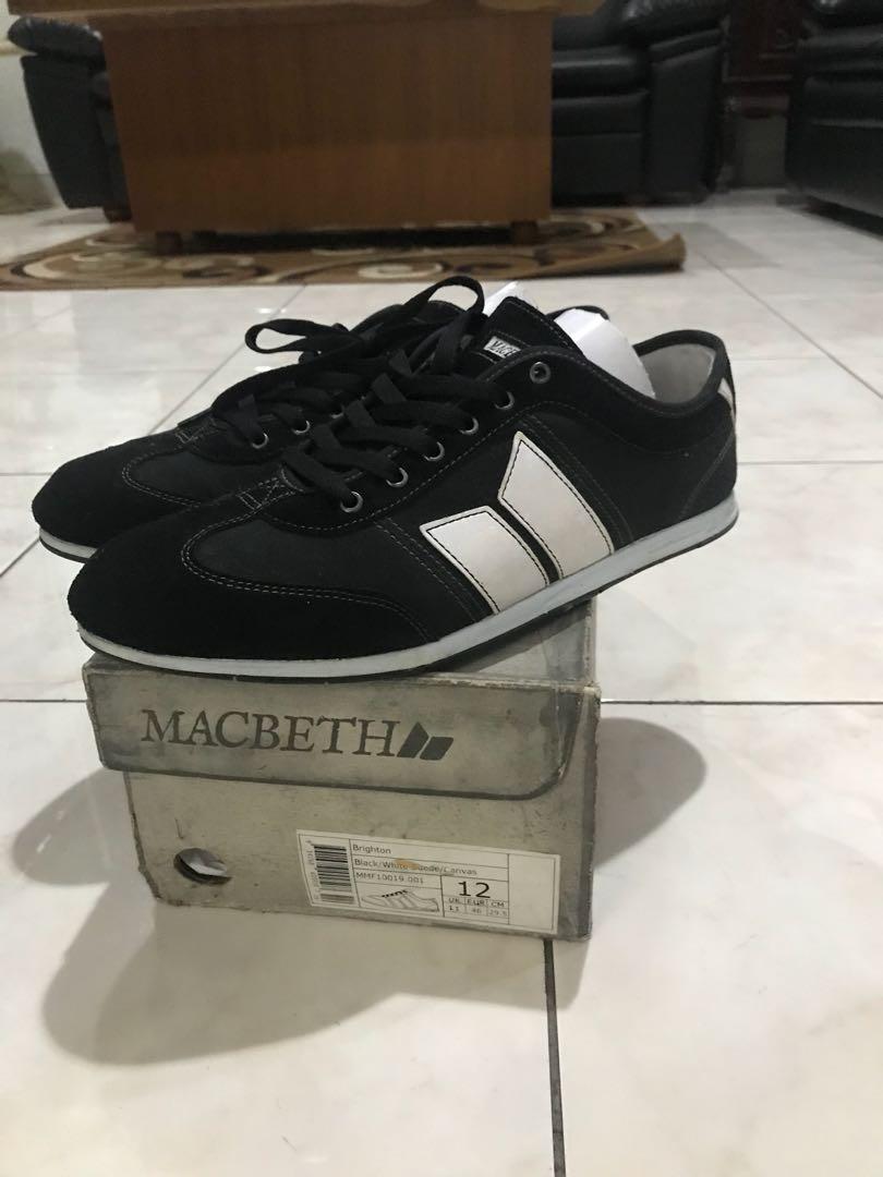 Macbeth Brighton Black White Size 12 46 Like New Rare Fesyen Pria Sepatu Sneakers Di Carousell