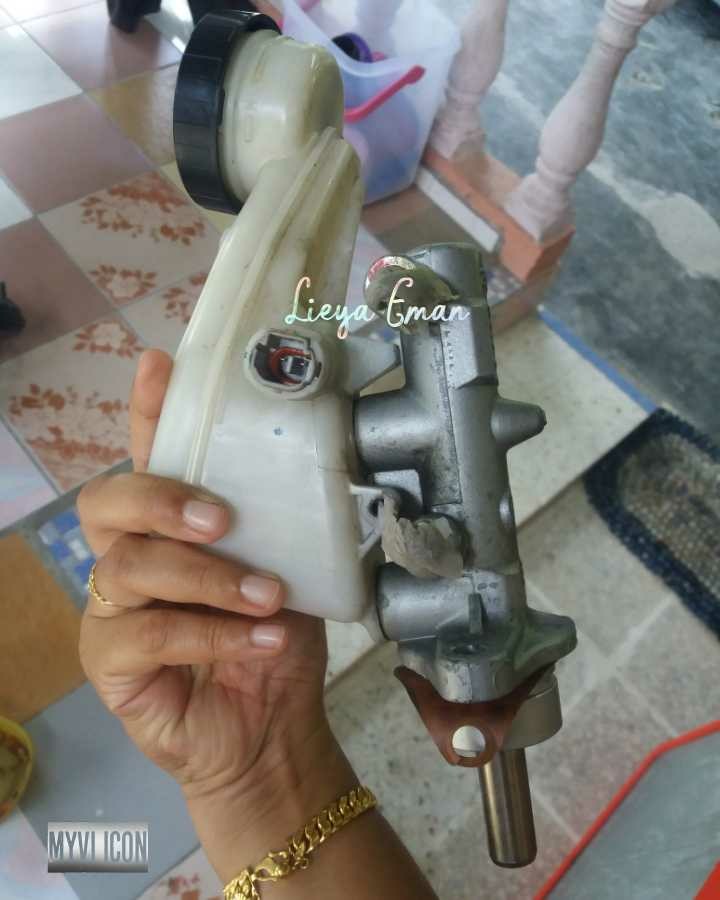 Myvi Se 1 5 Icon Brake Master Pump Abs Original Auto Accessories On Carousell