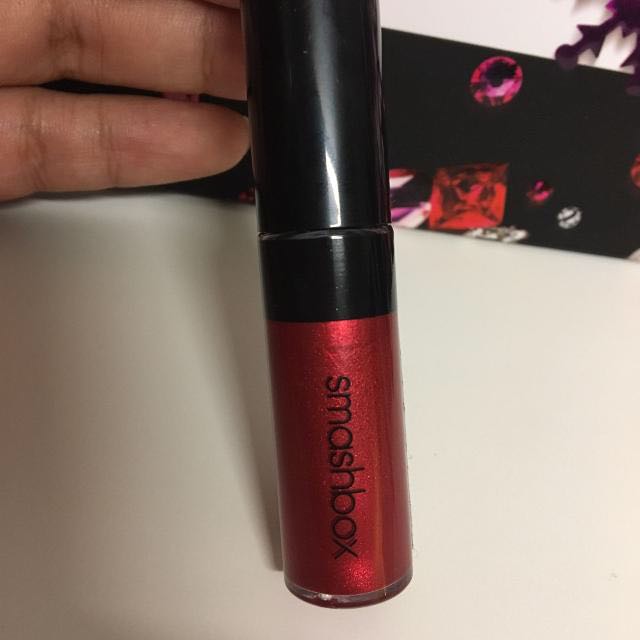 smashbox red lipstick