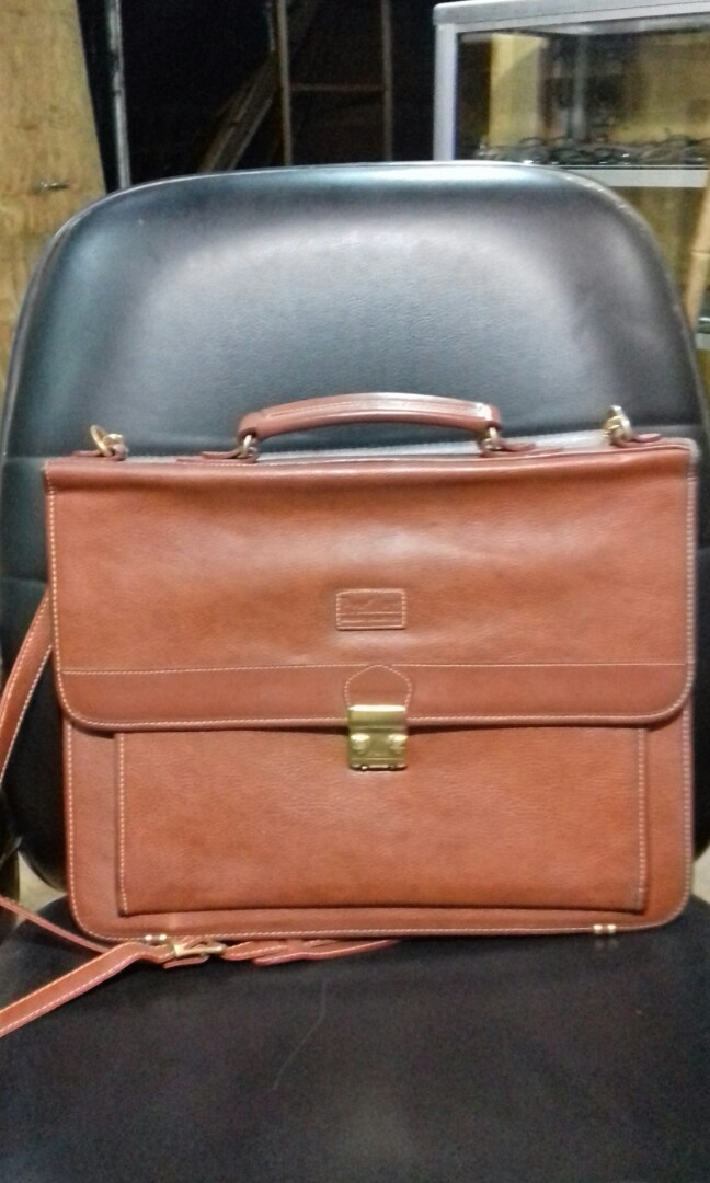 harga jual spesial tas hush puppies original hugo slingbag harga jual spesial tas hush puppies original hugo slingbag