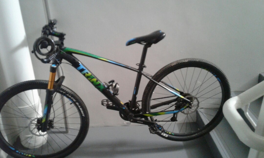 b700 trinx