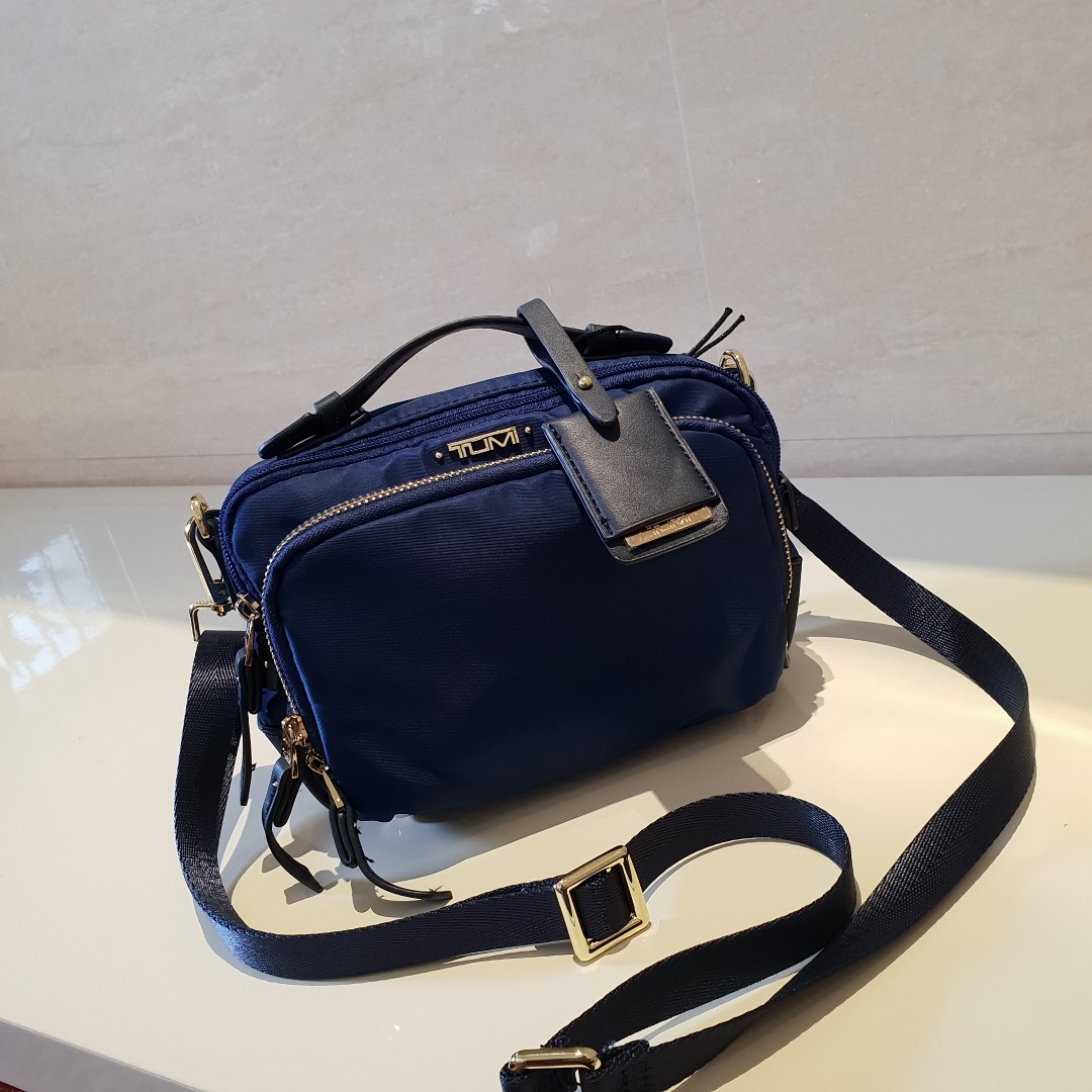 Tumi Voyageur Nylon Crossbody Bag - Navy Blue, Women's Fashion, Bags ...