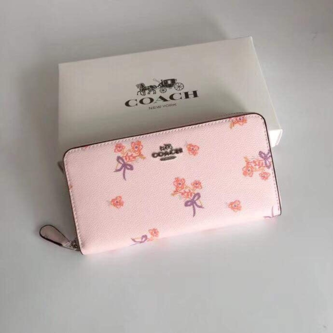 Coach Accordion Zip Wallet With Heart Floral Print White |  