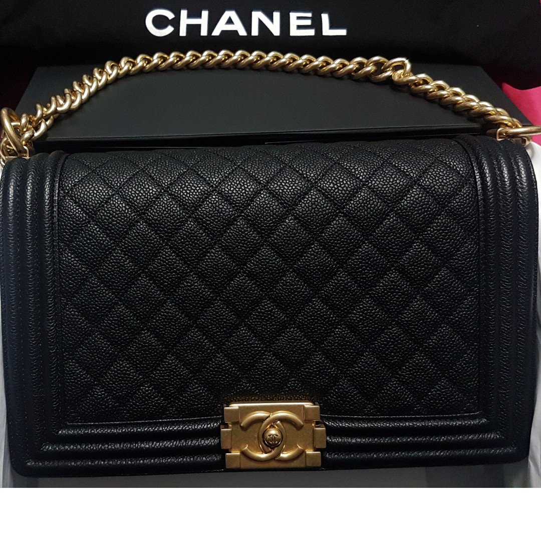 chanel le boy new medium
