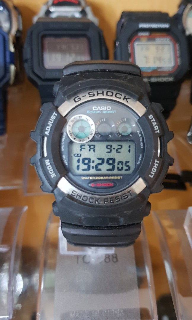 Casio G-Shock G-2700 *G-mix* (Screwback) Digital Watch, Mobile ...