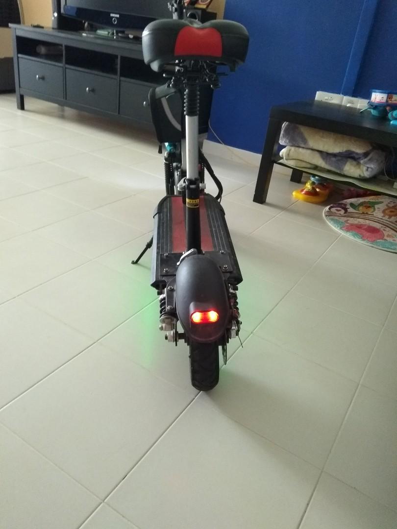 Electric Scooter (Read the DESCRIPTION), Sports Equipment, PMDs, E