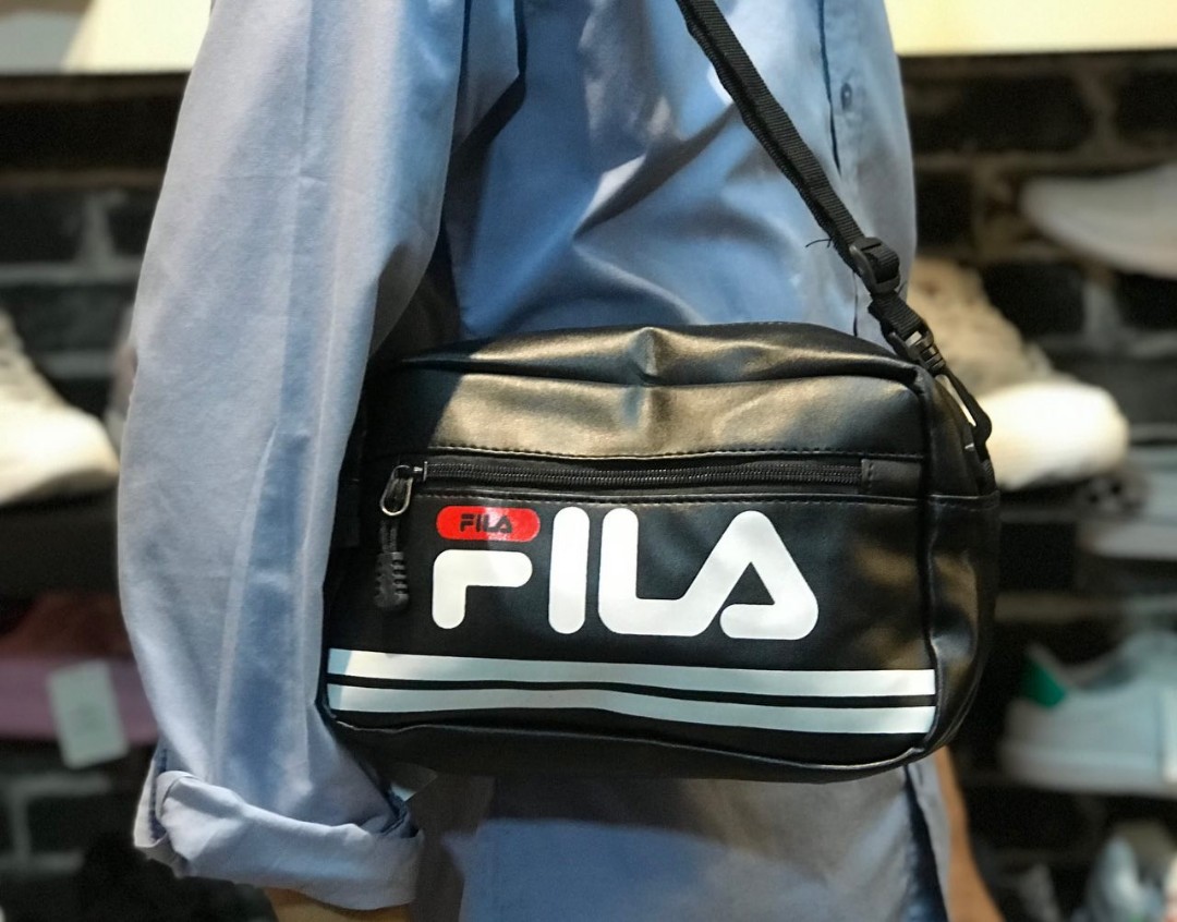 FILA PVC SLING BAG