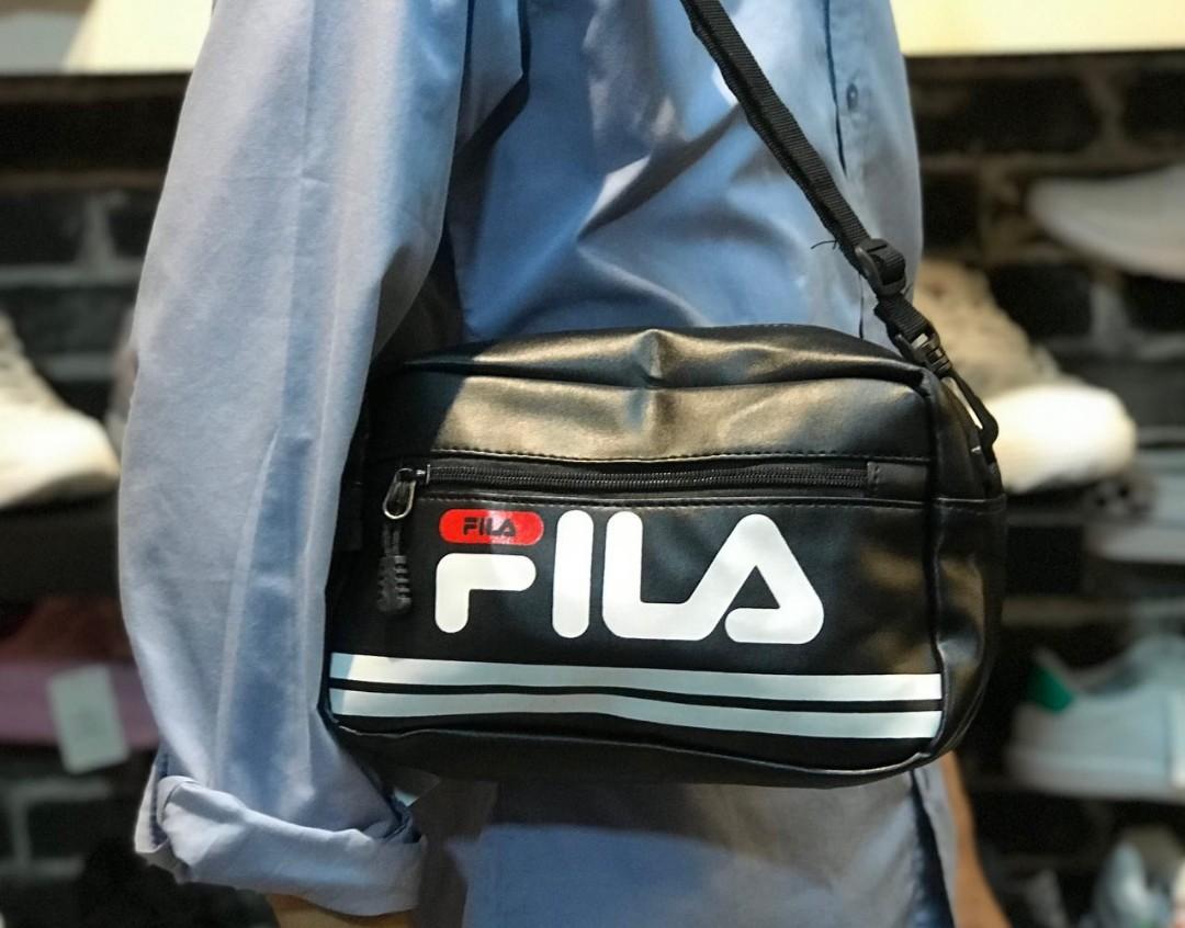 FILA PVC SLING BAG