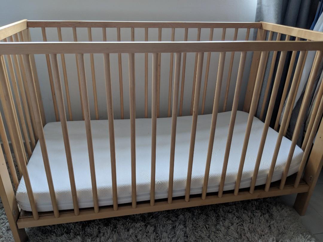 baby dan cot