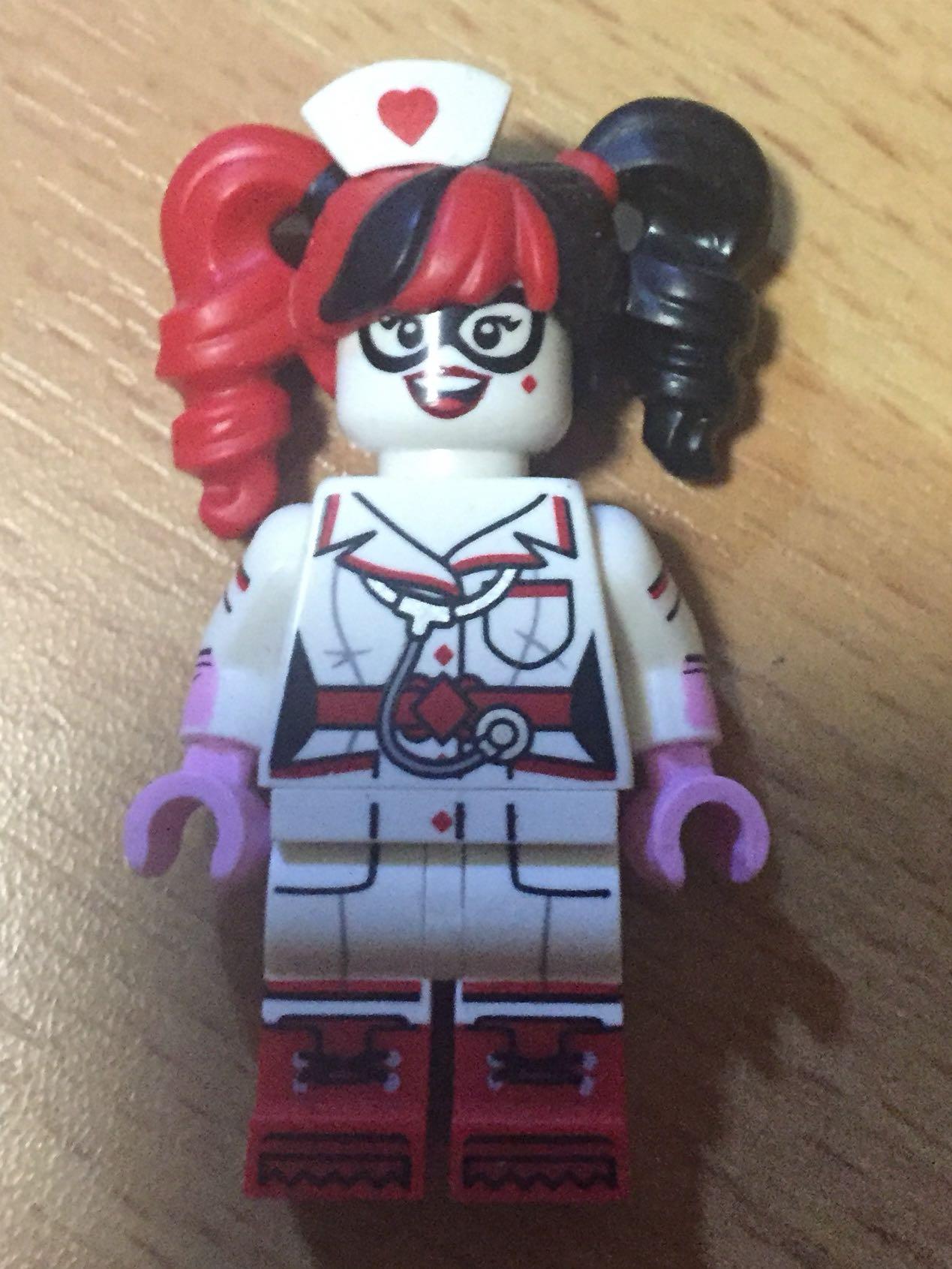 Lego harley shop quinn minifigure