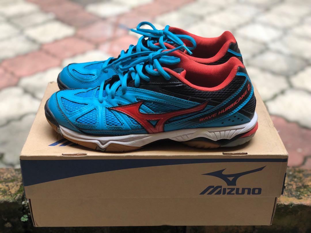 Mizuno Wave Hurricane 2 Men s Fashion Footwear Dress shoes on