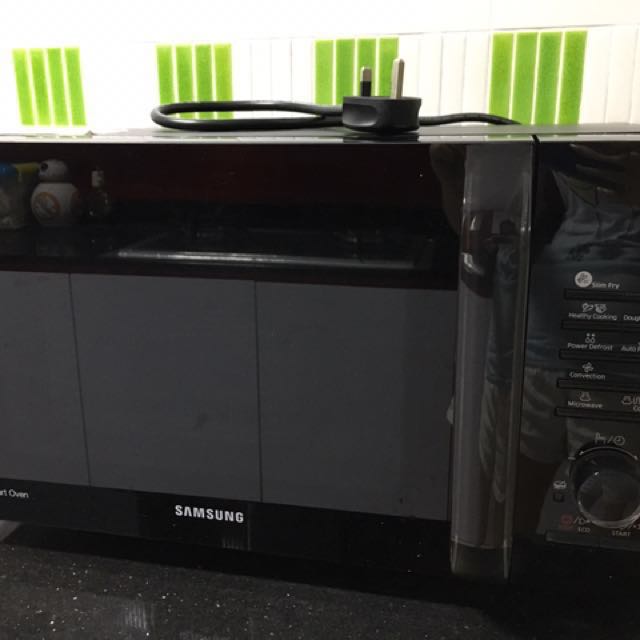 Excellent used condition Samsung Smart Oven/microwave/ airfryer, TV