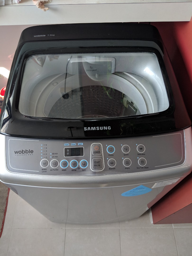 Samsung wobble washing machine 7.5kg, TV & Home Appliances, Washing