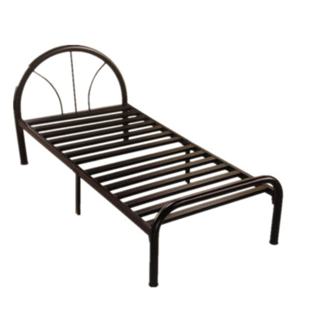 SINGLE METAL BED COME WITH WARRANTY, Furniture & Home Living, Furniture