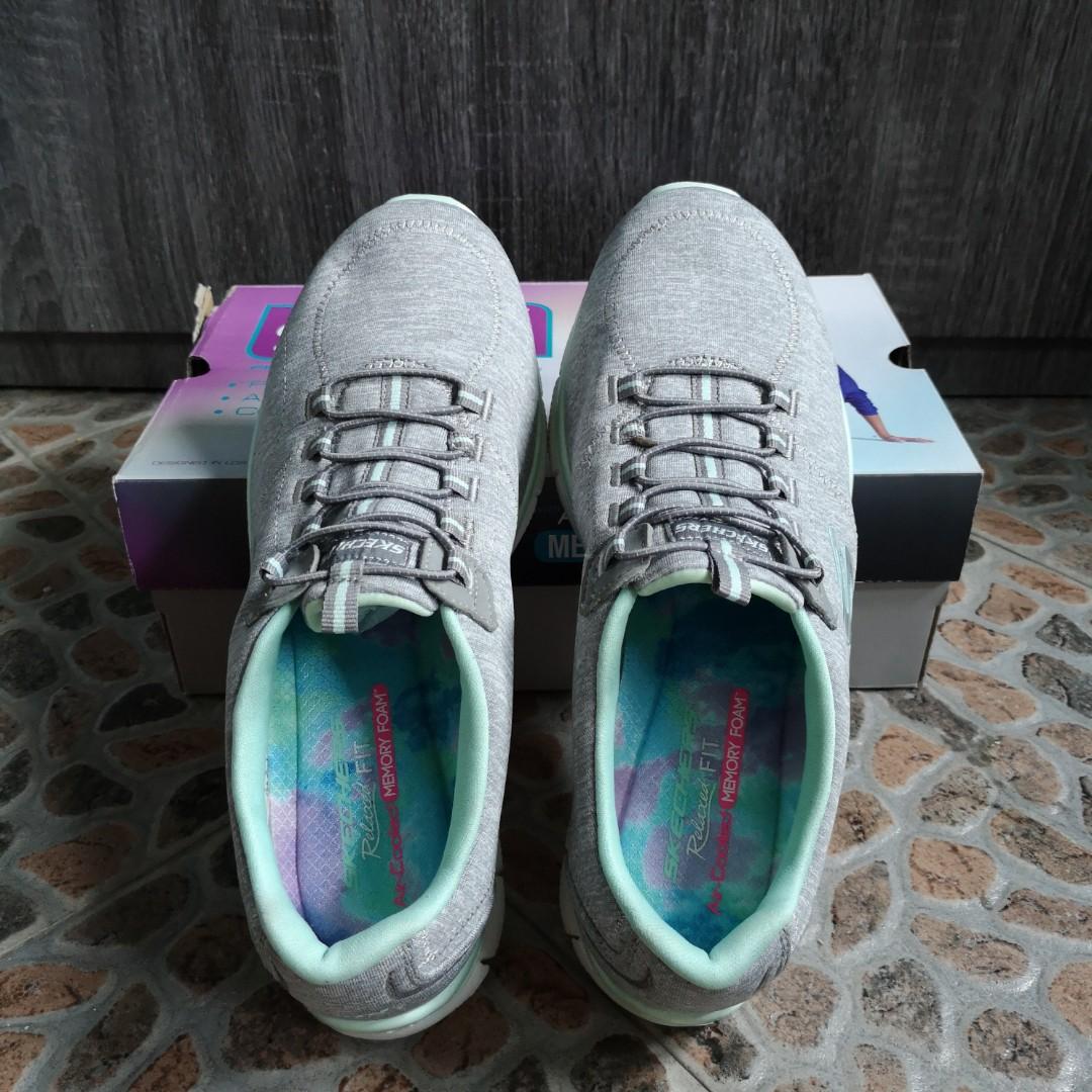 Skechers air cooled memory foam on sale 2018
