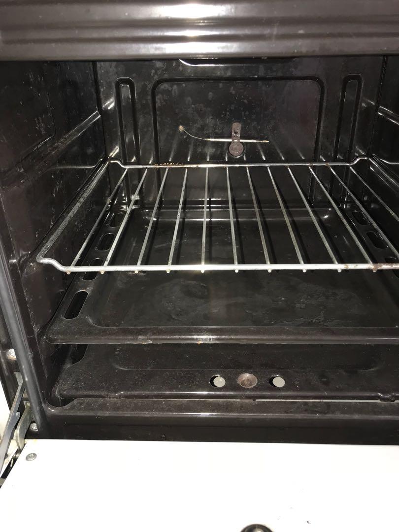 Stand alone gas cum oven stove, TV & Home Appliances, Kitchen