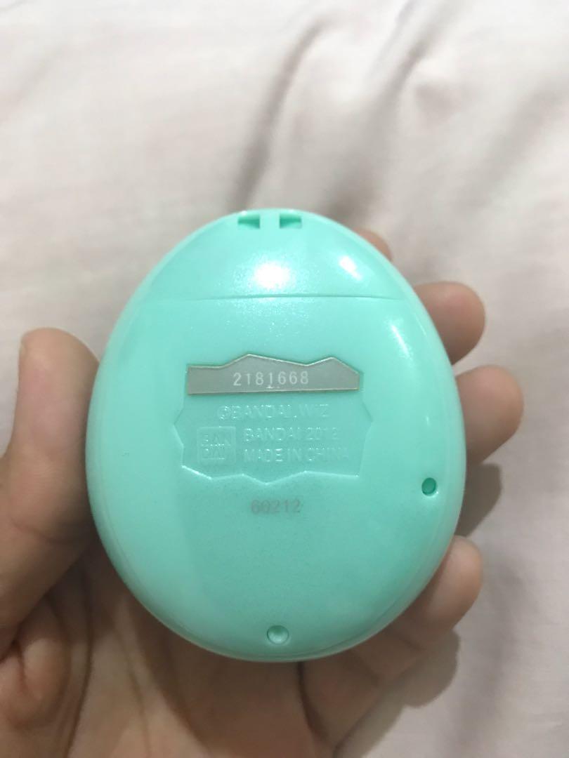 Tamagotchi P’s Green, Hobbies & Toys, Toys & Games on Carousell