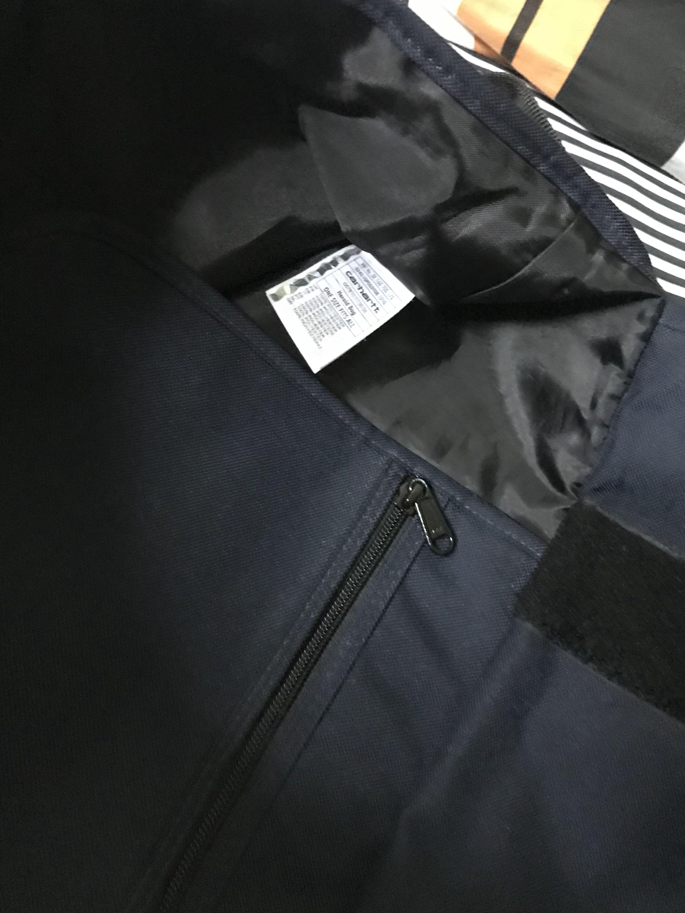 Carhartt Parcel Messenger Bag Navy (Large), Men's Fashion, Watches