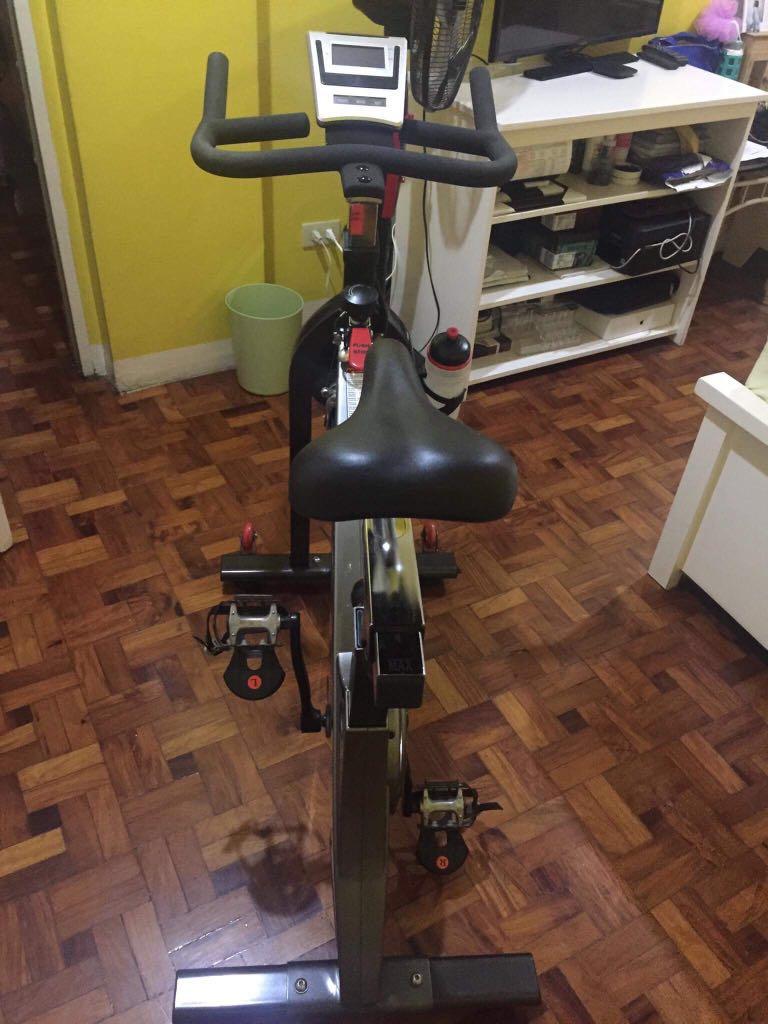 Core Xtreme Stationary Bike, Sports Equipment, Other Sports Equipment