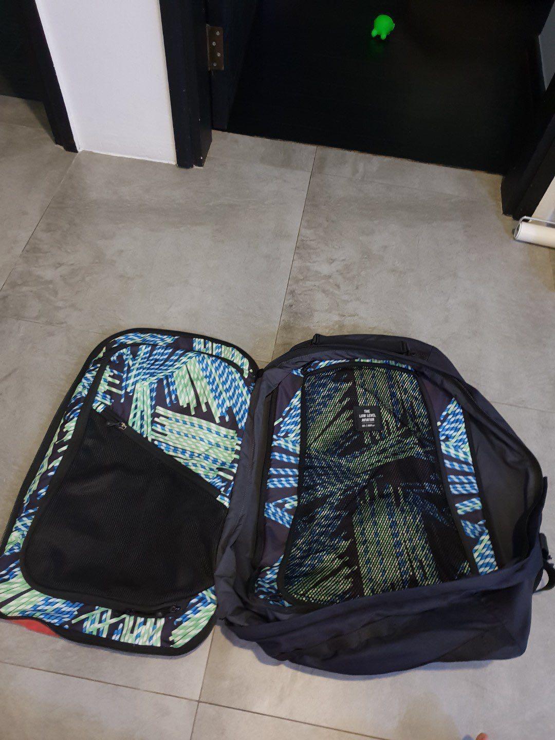 Crumpler low level aviator 60l online