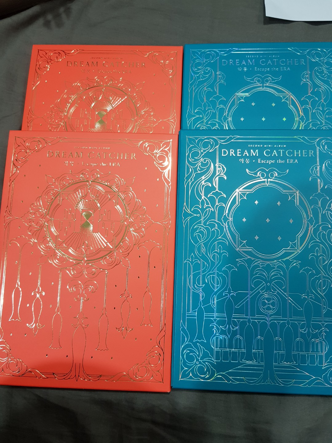 Dreamcatcher Escape The Era Cd Photobook Siyeon Photocards Hobbies Toys Memorabilia Collectibles K Wave On Carousell