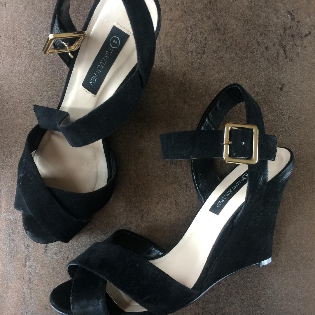 FOREVER NEW heels size 40 8.5 9 Women s Fashion Shoes on Carousell