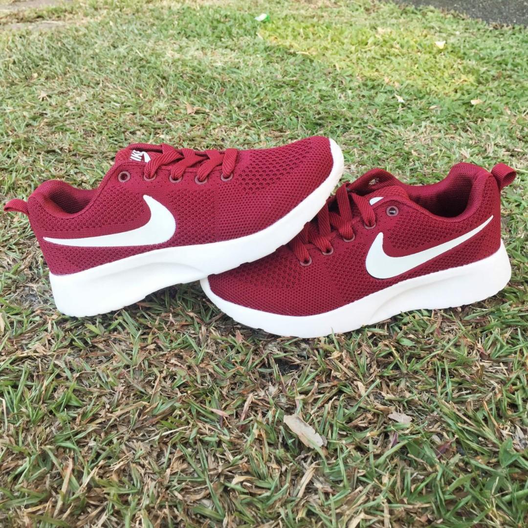 Nike zoom tanjun clearance
