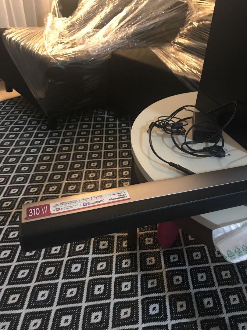 LG sound bar, Audio, Soundbars, Speakers & Amplifiers on Carousell