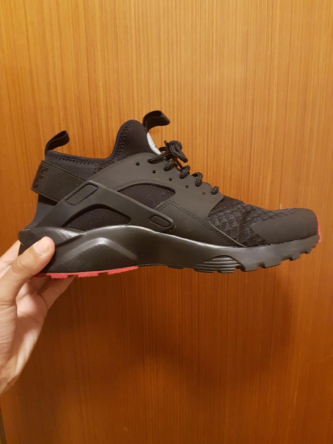 Nike air huarache run ultra black store