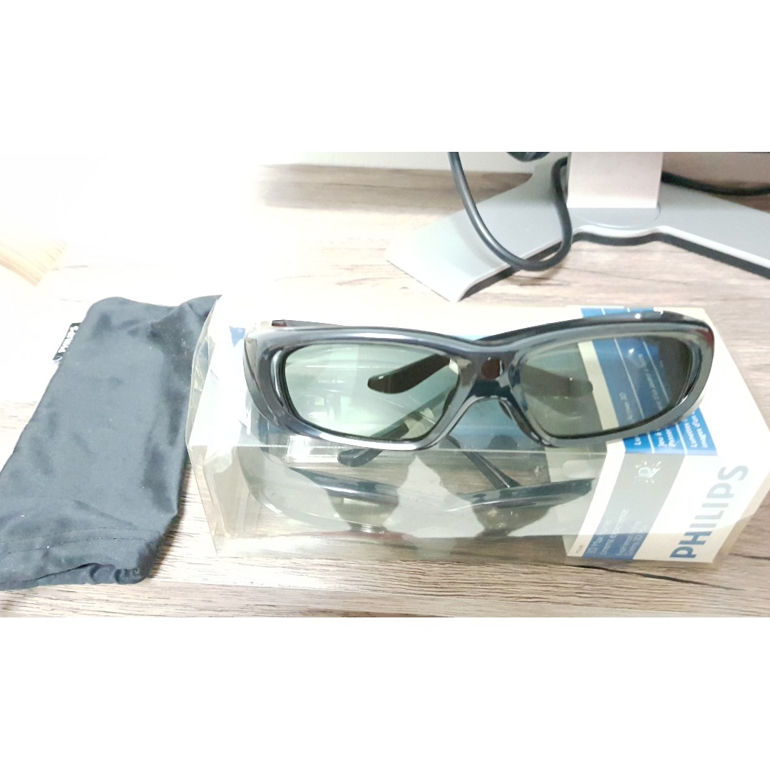Philips active 3D glasses 2pcs, TV & Home Appliances, TV