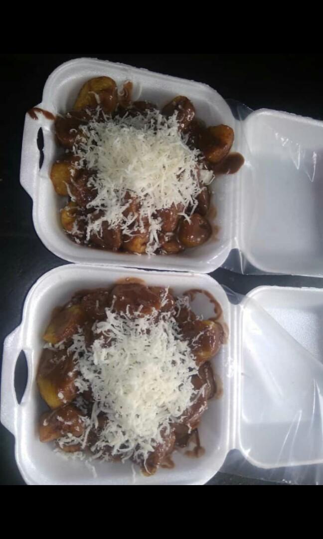 Pisang Coklat Keju Makanan Minuman Kue Kue Di Carousell