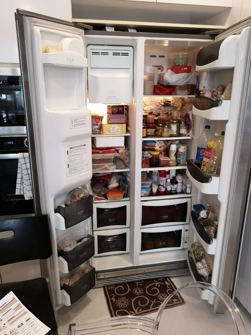 SMEG side by side refrigerator with automatic ice and water dispenser