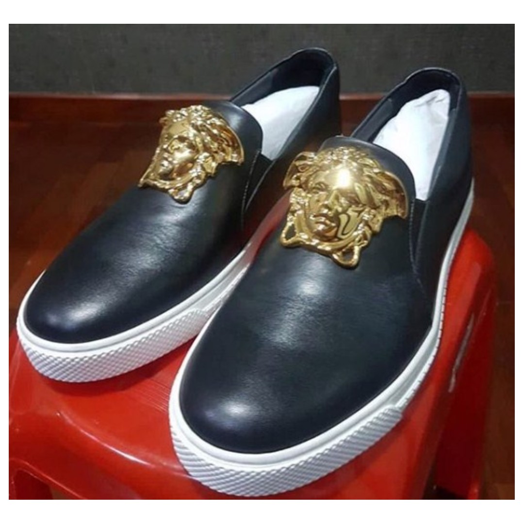VERSACE MEDUSA SLIP ON Fesyen Pria Sepatu Sneakers di Carousell