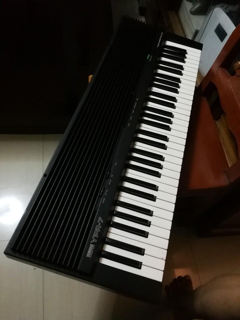 Yamaha YPR7 Portable Piano Keyboard, Hobbies & Toys, Music & Media