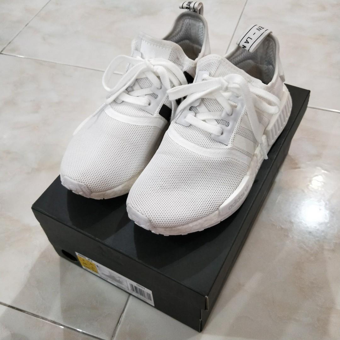 adidas nmd r1 triple white