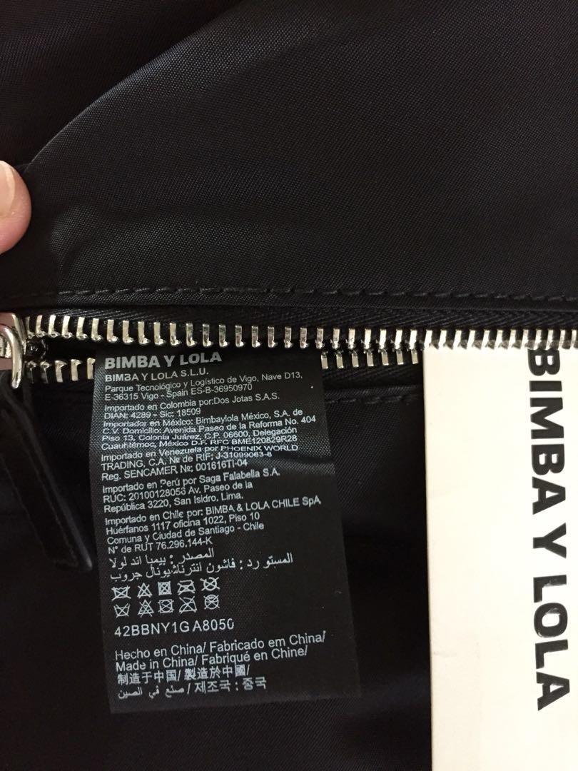 Burberry saga falabella store
