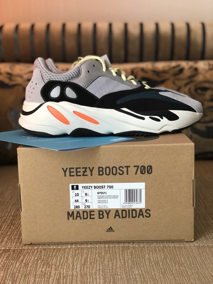 Adidas us shop yeezy 700 40