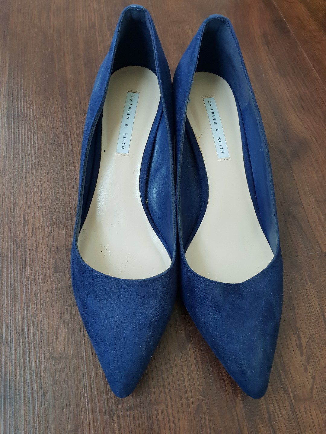 charles and keith blue heels