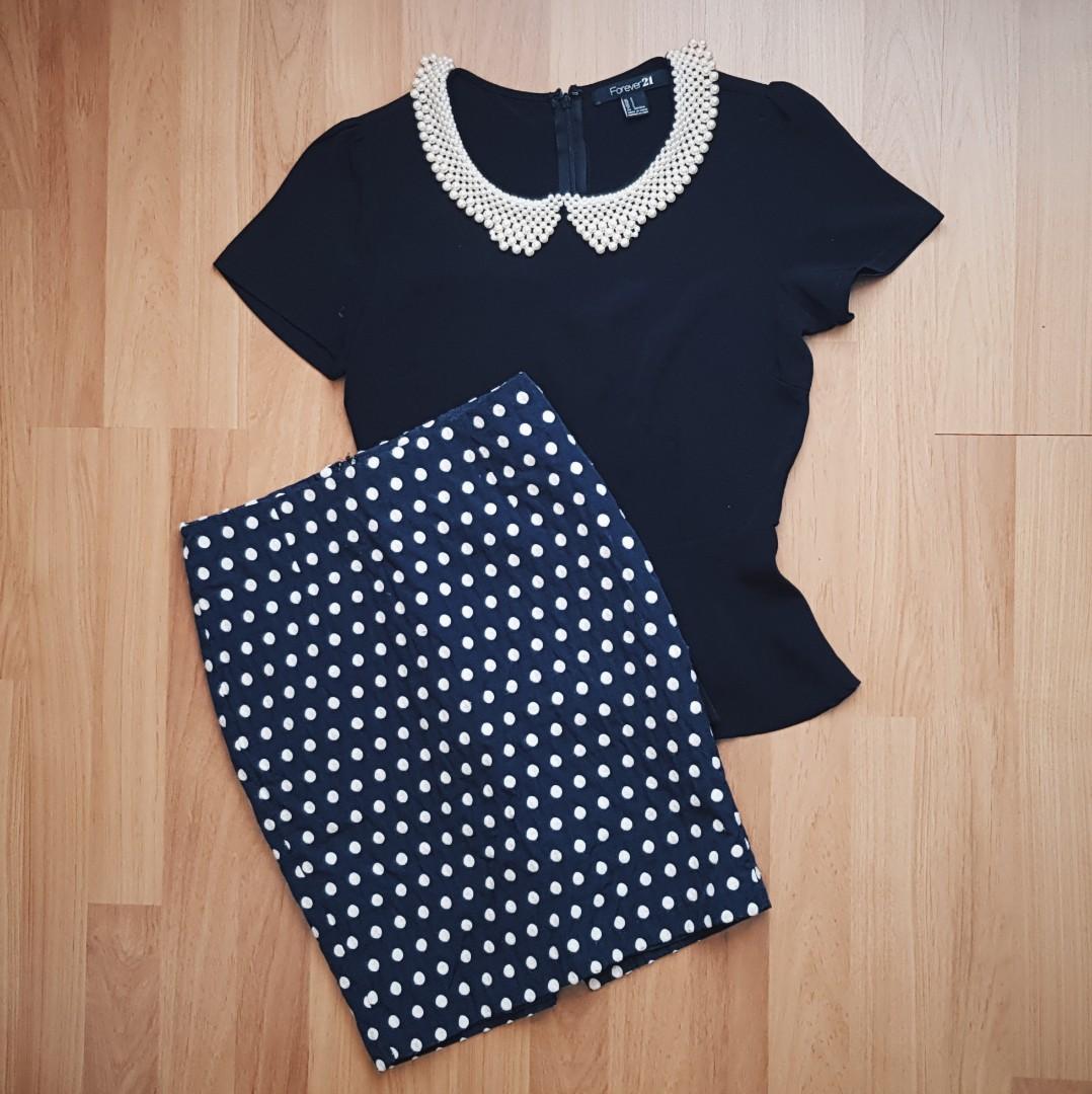 Forever 21 Navy Blue Polka Dot Pencil Skirt (Category: Skirts) located in Cebu City. Submitted by munchkin787 (Listing ID 191322158, Image 1). Description: .