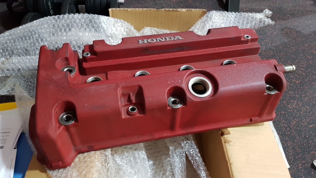 Honda k20 valve cover, Car Accessories, Accessories on Carousell