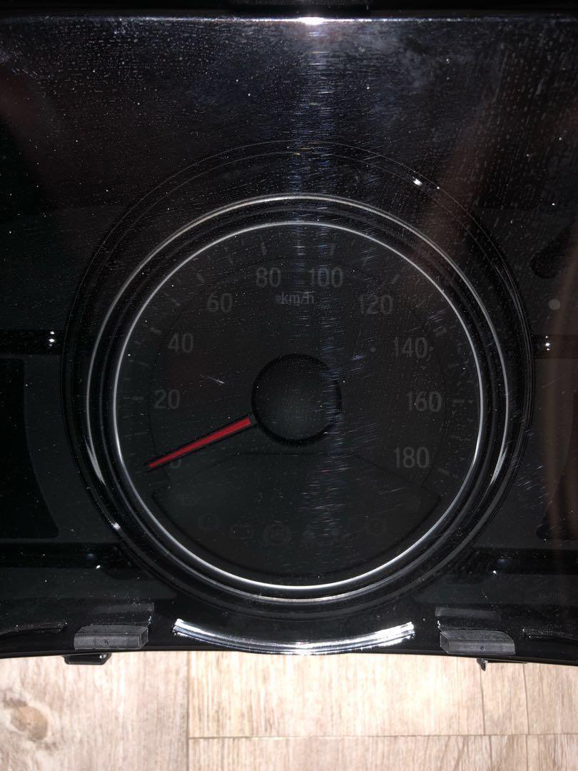 Honda Vezel / HRV speedometer / cluster, Car Accessories, Electronics & Lights on Carousell