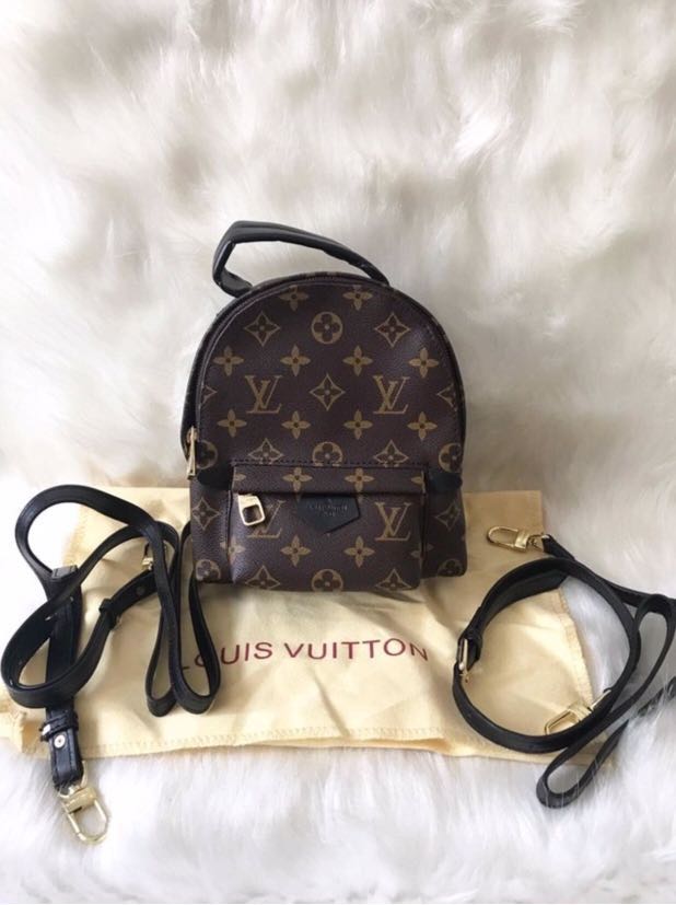 Louis Vuitton Palm Springs Mini Backpack (Replica), Women&#39;s Fashion, Bags & Wallets, Backpacks ...